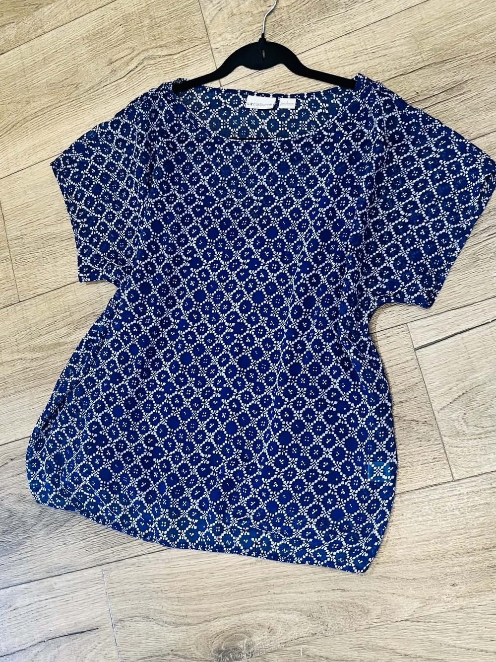 Liz Claiborne Navy Blue Printed Short Sleeve Tunic